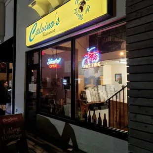Storefront for Calvino&apos;s