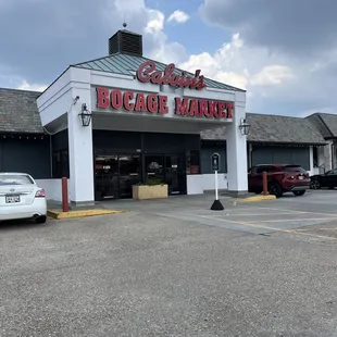 Here for that viral chicken salad ‍