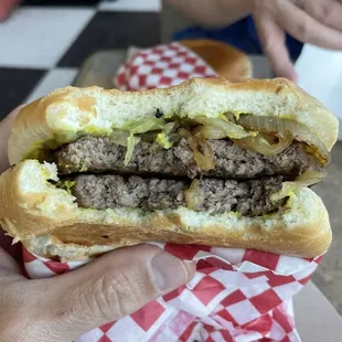 Just a bit thicker than a smash burger. Meat needs seasoned.