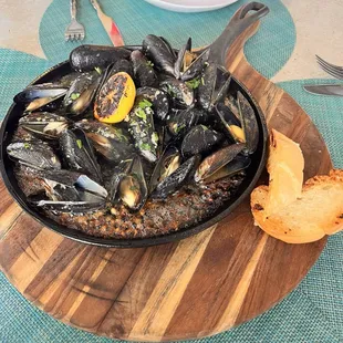 Skillet Mussells
