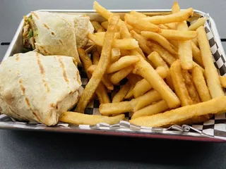 Breeze Bar and Grill