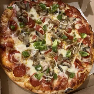 supreme pizza add green peppers
