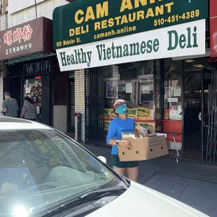 Deliver BanhMi to the low income household on 12 St Oakland downtown.