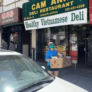 Deliver BanhMi to the low income household on 12 St Oakland downtown.