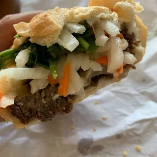 9B. Grilled Beef Sandwich