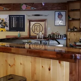 Nice bar