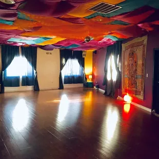 Hot yoga room