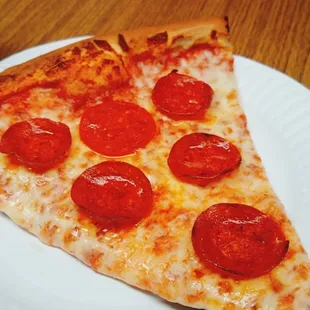 Pepperoni pizza