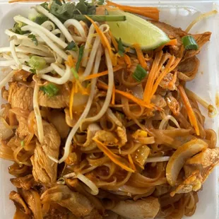 Chicken Pad Thai