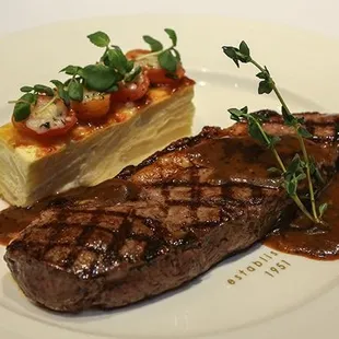 a steak and mashed potatoes