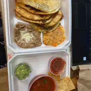 Ground beef Quesadilla Platter with a side of chips and salsa