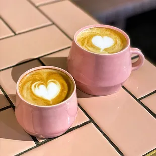 Flat White and Latte: their Ethereal blend is amazing!