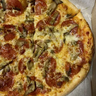 The good pizza I got the first time before this awful experience