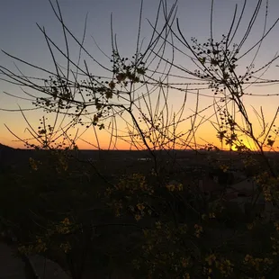 Beautiful place and stunning sunset views.