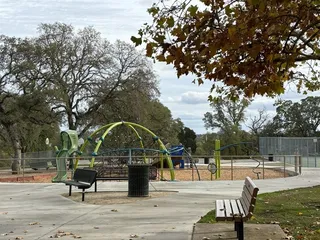 Lew Howard Memorial Park