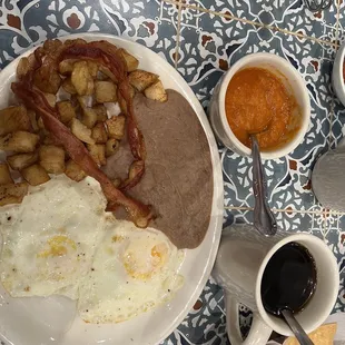 Huevos Rancheros (SOS)