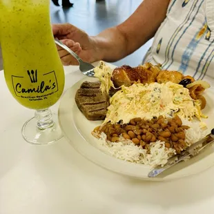 Pineapple &amp; Mint with the delicious buffet