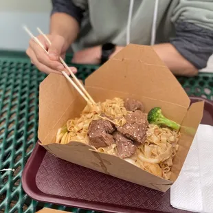 S2. Spicy Beef Hand-Pulled noodles 麻辣牛肉拌面 $13