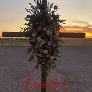 Alter centerpiece on cross