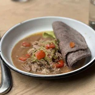 Dutch Oven Pork Shoulder &amp; Creamy Beans Picco De Gallo, Avocado Salsa 6/10