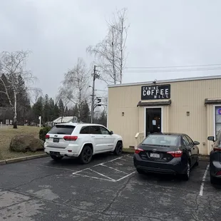 This entrance has a small parking lot. For better parking drive around to the side facing the freeway