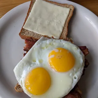 Breakfast Sandwich