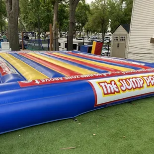 Bounce pad