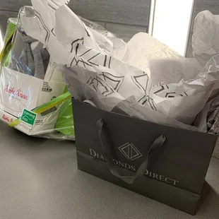 Auction items to bid on