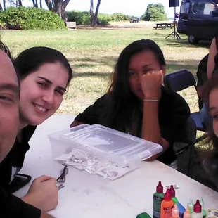 Volunteering with the kids!