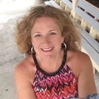 Cathy F.
