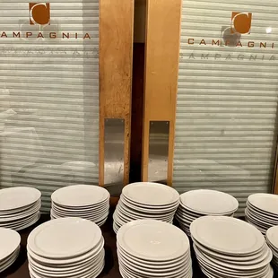 Plates table for Thanksgiving, 2021 Dinner Buffet