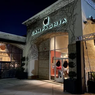 Front entrance to restaurant