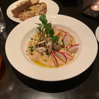 Traditional Hummus