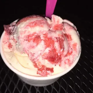 Strawberries & Cream Malt Shake