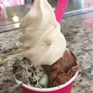 Reese's Peanut Butter Cup Milkshake