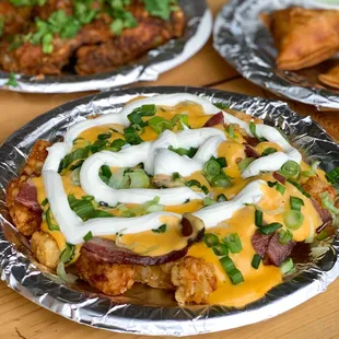Loaded tots. Photo by @martiwantsmore