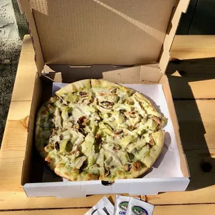 Pesto Chicken Pizza - Creamy and flavorful sauce, tasty Chicken and crust cooked to perfection