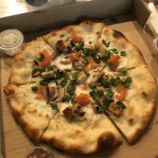 Chicken Garlic Pizza