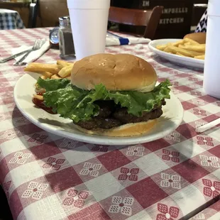 Double patty hamburger