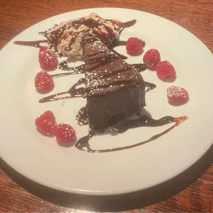 Chocolate Flourless Cake