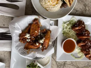 Chestnut Grill and Sidewalk Cafe