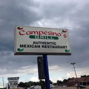 a sign for a mexican restaurant