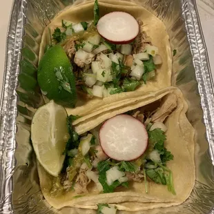 2 carnitas tacos