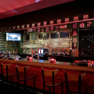 sushi and sashimi, interior