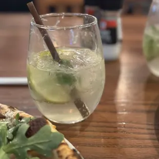 Hugo (alcoholic beverage)