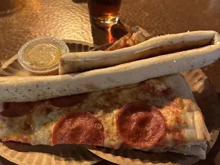 Goodfellas Pizzeria - OTR