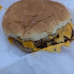 Double cheeseburger