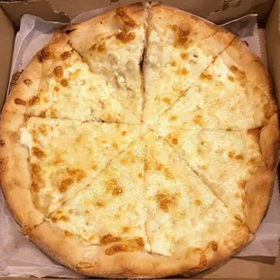 10&quot; White Pizza.