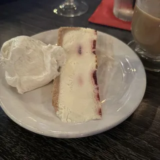 White Chocolate Rasberry Brle Cheesecake