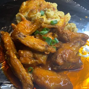 Cajun wings and Mac
